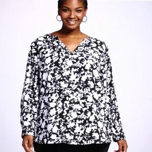 AVA & VIV Floral Tunic Blouse Split V Neck Roll Tab Sleeve Women’s Plus Size 2X